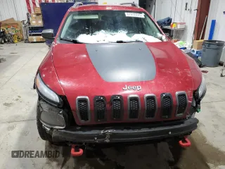 2017 Jeep Cherokee Trailhawk z VIN 1C4PJMBS4HW504142, wystawiony jako Copart lot #87918245 z przebiegiem 133 324 mil mil oraz Szkoda całkowita • Salvage title. Historia ofert i sprzedaży dostępna na DreamBid. Obrazek 5.
