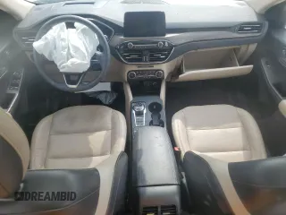 2020 Ford Escape Titanium z VIN 1FMCU9J9XLUB57675, wystawiony jako Copart lot #57777795 z przebiegiem Nie podano mil oraz Szkoda całkowita • Salvage title. Historia ofert i sprzedaży dostępna na DreamBid. Obrazek 8.