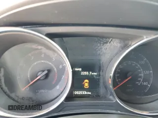 2019 Mitsubishi Outlander ES z VIN JA4AP3AU7KU006760, wystawiony jako Copart lot #56310235 z przebiegiem 92 533 mil mil oraz Szkoda całkowita • Salvage title. Historia ofert i sprzedaży dostępna na DreamBid. Obrazek 9.