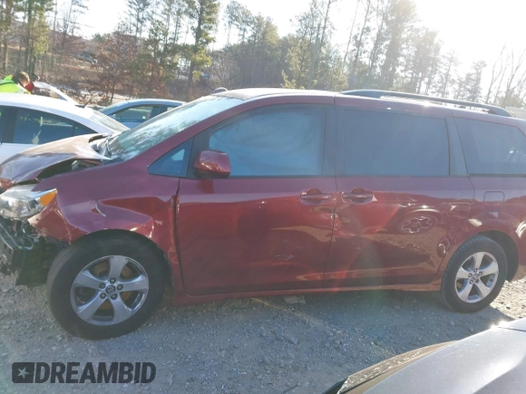 2019 Toyota Sienna LE Auto Access Seat with VIN 5TDKZ3DC5KS008650, listed as a IAAI auction lot 41245967 with 124,538 mi miles and . Bid and sale history available at DreamBid. Image 13.
