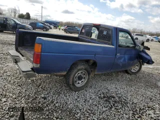 1996 Nissan Frontier XE z VIN 1N6SD11S5TC335953, wystawiony jako Copart lot #49104755 z przebiegiem 216 288 mil mil oraz Szkoda całkowita • Salvage title. Historia ofert i sprzedaży dostępna na DreamBid. Obrazek 3.