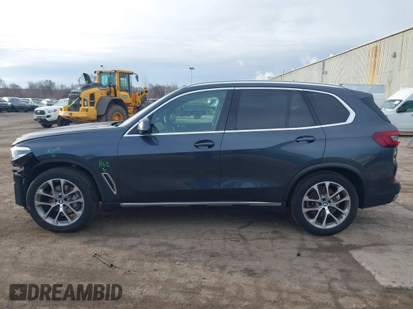 2020 BMW X5 xDrive40i with VIN 5UXCR6C07L9C57434, listed as a IAAI auction lot 41752267 with 41,790 mi miles. Bid and sale history available at carsss.com. Image 15.