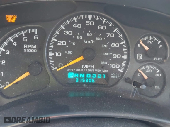 2000 GMC New Sierra 1500 SL with VIN 2GTEC19V2Y1392769, listed as a IAAI auction lot 41748036 with 315,906 mi miles. Bid and sale history available at carsss.com. Image 7.