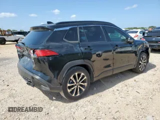 2023 Toyota Corolla Cross XLE with VIN 7MUDAAAG2PV072301, listed as a Copart auction lot 61547155 with 25,017 mi miles and Salvage title. Bid and sale history available at DreamBid. Image 3.