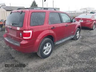 2008 Ford Escape XLT с VIN 1FMCU03108KC38240, выставлен на аукционе IAAI как лот 42121319 с пробегом 289 201 миль миль и . История ставок и продаж доступна на DreamBid. Изображение 4.