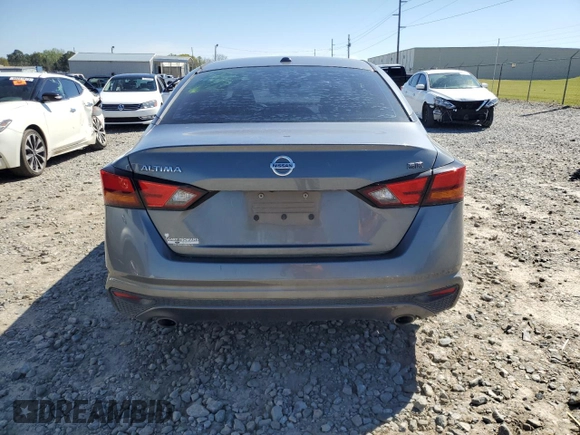 2019 Nissan Altima SR with VIN 1N4BL4CV6KC179697, listed as a Copart auction lot 50151675 with 64,570 mi miles and Salvage Title. Bid and sale history available at DreamBid. Image 6.