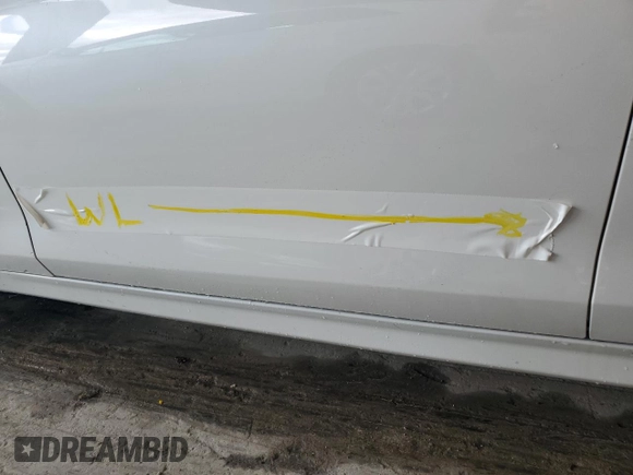 2020 Genesis G70 2.0T with VIN KMTG34LA5LU059898, listed as a Copart auction lot 46987825 with 38,166 mi miles and Salvage title. Bid and sale history available at DreamBid. Image 12.