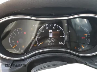 2019 Jeep Grand Cherokee Limited with VIN 1C4RJFBG6KC582933, listed as a Copart auction lot 53847055 with 69,062 mi miles and Salvage title. Bid and sale history available at DreamBid. Image 9.