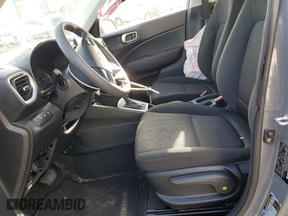 2022 Hyundai Venue SE with VIN KMHRB8A36NU163448, listed as a Copart auction lot 44604365 with 98,448 mi miles and Salvage Title. Bid and sale history available at DreamBid. Image 7.