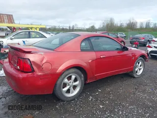 2001 Ford Mustang Standard z VIN 1FAFP40451F185277, wystawiony jako IAAI lot #42186086 z przebiegiem 170 430 mil mil oraz . Historia ofert i sprzedaży dostępna na DreamBid. Obrazek 4.