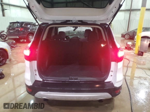 2019 Ford Escape SE with VIN 1FMCU0GD7KUB99288, listed as a Copart auction lot 45364095 with 86,723 mi miles and Salvage Title. Bid and sale history available at carsss.com. Image 6.