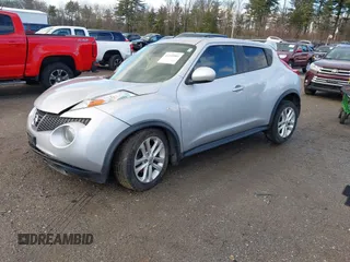 2014 Nissan Juke S with VIN JN8AF5MV8ET363145, listed as a IAAI auction lot 41210984 with 113,268 mi miles. Bid and sale history available at carsss.com. Image 18.