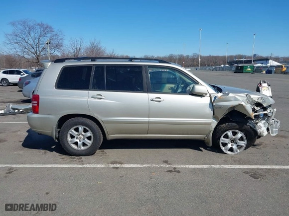 2002 Toyota Highlander with VIN JTEHF21AX20085805, listed as a IAAI auction lot 41684923 with 241,348 mi miles. Bid and sale history available at carsss.com. Image 13.