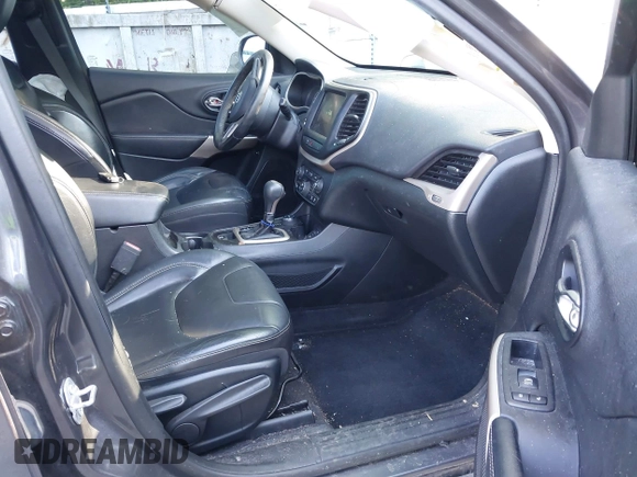 2018 Jeep Cherokee Limited with VIN 1C4PJMDX8JD522198, listed as a IAAI auction lot 42370283 with 121,256 mi miles and . Bid and sale history available at DreamBid. Image 5.