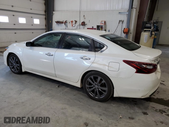 2018 Nissan Altima 2.5 SR with VIN 1N4AL3AP1JC274502, listed as a Copart auction lot 54783585 with 207,294 mi miles and Clean Title. Bid and sale history available at carsss.com. Image 2.
