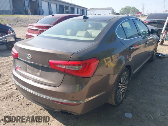 2014 Kia Cadenza Premium with VIN KNALN4D75E5146138, listed as a IAAI auction lot 39708948 with 106,767 mi miles. Bid and sale history available at carsss.com. Image 4.