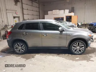 2018 Mitsubishi Outlander Sport SE 2.4 with VIN JA4AR3AW1JU012676, listed as a IAAI auction lot 41618788 with 153,515 mi miles. Bid and sale history available at carsss.com. Image 14.