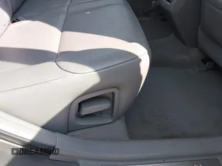 2005 Toyota Avalon XL with VIN 4T1BK36B95U045494, listed as a IAAI auction lot 41800117 with 192,227 mi miles and . Bid and sale history available at DreamBid. Image 8.