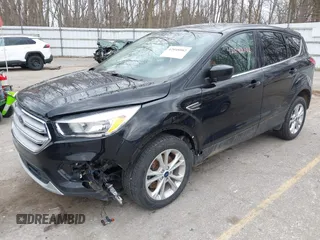 2019 Ford Escape SE z VIN 1FMCU9GD8KUB56356, wystawiony jako IAAI lot #42048802 z przebiegiem 109 356 mil mil oraz . Historia ofert i sprzedaży dostępna na DreamBid. Obrazek 17.