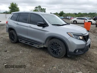 2019 Honda Passport EX-L with VIN 5FNYF8H52KB030914, listed as a Copart auction lot 55708015 with 103,784 mi miles and Salvage title. Bid and sale history available at DreamBid. Image 4.