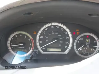 2004 Toyota Sienna XLE z VIN 5TDZA22C04S005175, wystawiony jako IAAI lot #42066920 z przebiegiem 240 854 mil mil oraz . Historia ofert i sprzedaży dostępna na DreamBid. Obrazek 7.