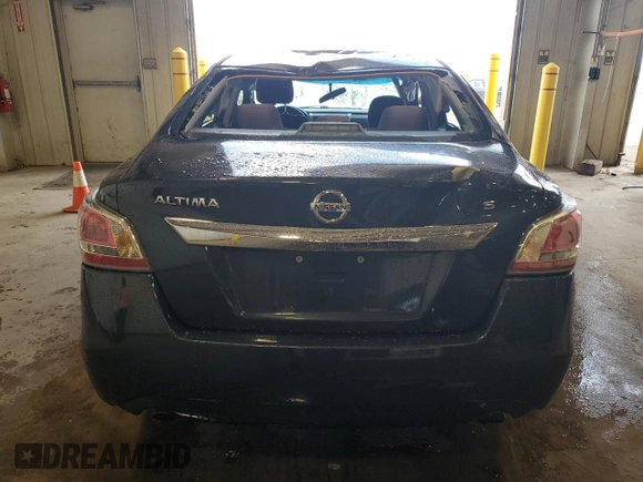 2015 Nissan Altima SV z VIN 1N4AL3AP6FC479031, wystawiony jako Copart lot #56424455 z przebiegiem Nie podano mil oraz Szkoda całkowita • Salvage title. Historia ofert i sprzedaży dostępna na DreamBid. Obrazek 6.