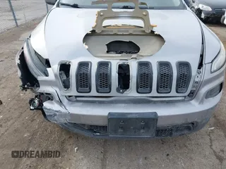 2016 Jeep Cherokee Latitude with VIN 1C4PJLCS8GW176604, listed as a IAAI auction lot 41467467 with 65,855 mi miles. Bid and sale history available at carsss.com. Image 12.