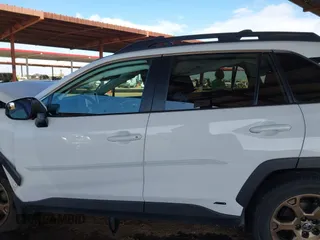 2023 Toyota RAV4 Hybrid XLE with VIN 2T3UWRFV1PW154391, listed as a IAAI auction lot 41302404 with 86,579 mi miles. Bid and sale history available at carsss.com. Image 15.
