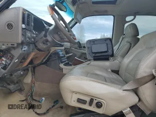 2002 Cadillac Escalade z VIN 1GYEK63N42R110276, wystawiony jako Copart lot #52862665 z przebiegiem Nie podano mil oraz Szkoda całkowita • Salvage title. Historia ofert i sprzedaży dostępna na DreamBid. Obrazek 7.
