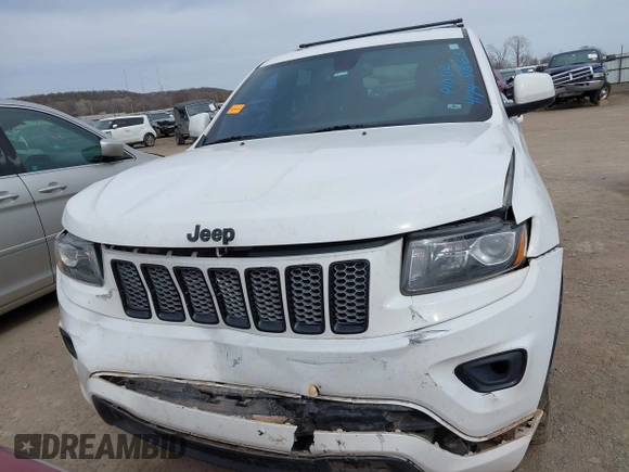 2015 Jeep Grand Cherokee Laredo with VIN 1C4RJFAG4FC631179, listed as a IAAI auction lot 41744865 with 184,872 mi miles. Bid and sale history available at carsss.com. Image 13.