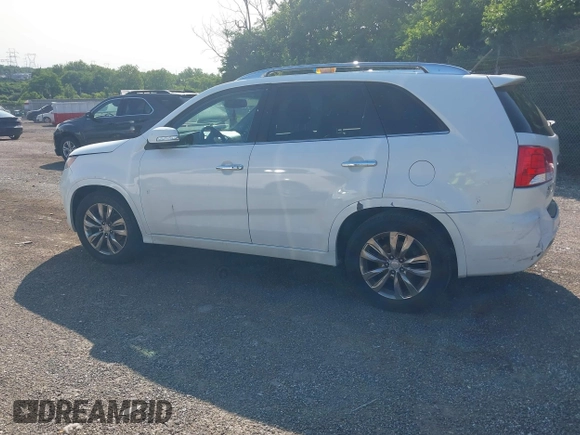 2012 Kia Sorento SX with VIN 5XYKWDA21CG253986, listed as a IAAI auction lot 42405849 with 218,540 mi miles and . Bid and sale history available at DreamBid. Image 3.