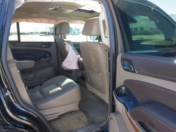 2016 Chevrolet Tahoe LTZ with VIN 1GNSKCKC7GR420945, listed as a IAAI auction lot 41414565 with 134,465 mi miles. Bid and sale history available at carsss.com. Image 8.