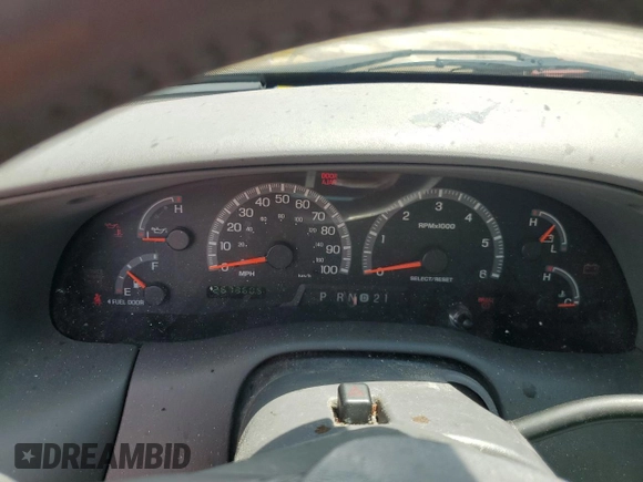 2003 Ford F-150 XLT with VIN 1FTRW07623KC62353, listed as a Copart auction lot 63618214 with 267,360 mi miles and Clean Title. Bid and sale history available at carsss.com. Image 9.