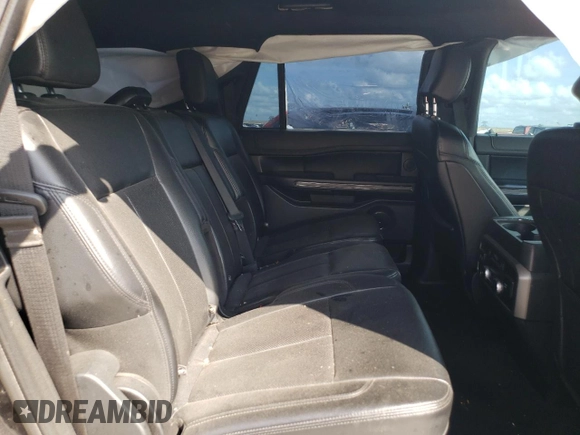 2019 Ford Expedition Max XLT z VIN 1FMJK1HT7KEA05863, wystawiony jako Copart lot #57349405 z przebiegiem 107 960 mil mil oraz Szkoda całkowita • Salvage title. Historia ofert i sprzedaży dostępna na DreamBid. Obrazek 11.
