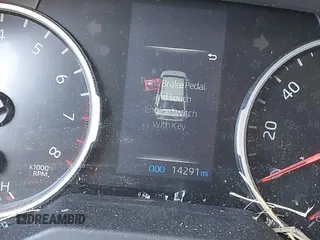 2022 Toyota RAV4 XLE Premium z VIN 2T3A1RFV1NW312419, wystawiony jako IAAI lot #42361686 z przebiegiem 14 291 mil mil oraz . Historia ofert i sprzedaży dostępna na DreamBid. Obrazek 15.
