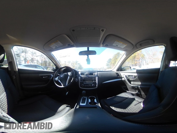 2018 Nissan Altima 2.5 SR with VIN 1N4AL3AP5JC471611, listed as a IAAI auction lot 41704535 with 60,027 mi miles. Bid and sale history available at carsss.com. Image 18.
