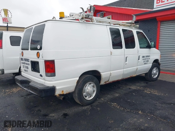 2007 Ford Econoline Cargo Commercial z VIN 1FTNE24L57DA71009, wystawiony jako IAAI lot #42333263 z przebiegiem 184 489 mil mil oraz . Historia ofert i sprzedaży dostępna na DreamBid. Obrazek 4.