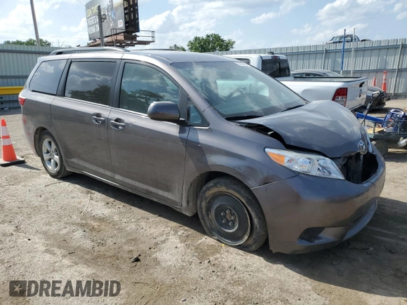 2017 Toyota Sienna LE Auto Access Seat with VIN 5TDKZ3DC9HS783705, listed as a Copart auction lot 57163325 with 165,996 mi miles and Salvage title. Bid and sale history available at DreamBid. Image 4.