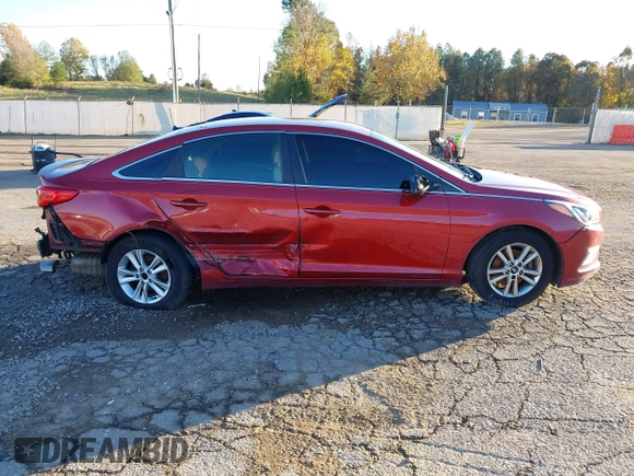 2015 Hyundai Sonata SE z VIN 5NPE24AF2FH231083, wystawiony jako IAAI lot #40957093 z przebiegiem 218 159 mil mil oraz . Historia ofert i sprzedaży dostępna na DreamBid. Obrazek 13.