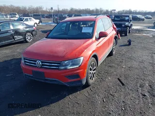 2019 Volkswagen Tiguan SE with VIN 3VV2B7AX9KM136359, listed as a IAAI auction lot 41426441 with 140,891 mi miles and . Bid and sale history available at DreamBid. Image 17.