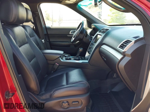 2014 Ford Explorer XLT with VIN 1FM5K8D85EGC34501, listed as a IAAI auction lot 42217841 with 67,830 mi miles and . Bid and sale history available at carsss.com. Image 5.