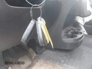 2025 Ram ProMaster Cargo Tradesman z VIN 3C6LRVCG3SE511745, wystawiony jako IAAI lot #42292880 z przebiegiem 37 500 mil mil oraz . Historia ofert i sprzedaży dostępna na DreamBid. Obrazek 11.