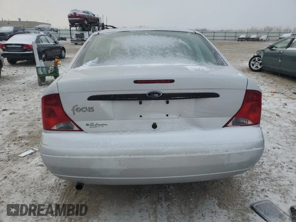 2001 Ford Focus LX with VIN 1FAFP33P11W359944, listed as a Copart auction lot 84024874 with 111,521 mi miles and Non Repairable. Bid and sale history available at carsss.com. Image 6.