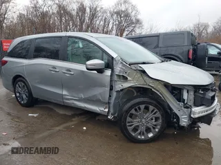 2025 Honda Odyssey Touring с VIN 5FNRL6H85SB028084, выставлен на аукционе IAAI как лот 41822857 с пробегом 3 784 миль миль и . История ставок и продаж доступна на DreamBid. Изображение 14.