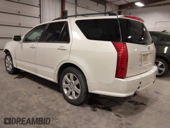 2007 Cadillac SRX with VIN 1GYEE637570125745, listed as a IAAI auction lot 41537912 with 203,108 mi miles. Bid and sale history available at carsss.com. Image 3.
