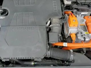 2023 Hyundai Elantra Limited с VIN KMHLN4AJ8PU083253, выставлен на аукционе Copart как лот 70258395 с пробегом 35 405 миль миль и Списание • Salvage title. История ставок и продаж доступна на DreamBid. Изображение 13.