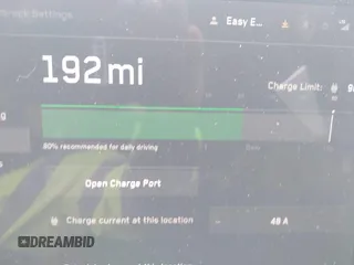 2025 Tesla Cybertruck с VIN 7G2CEHED8SA059806, выставлен на аукционе IAAI как лот 41706116 с пробегом 212 миль миль и . История ставок и продаж доступна на DreamBid. Изображение 17.