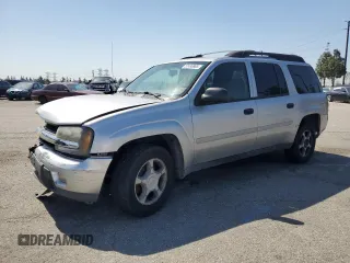 2006 Chevrolet TrailBlazer LS with VIN 1GNET16SX66161738, listed as a Copart auction lot 52436865 with 194,452 mi miles and Salvage Title. Bid and sale history available at DreamBid. Image 1.