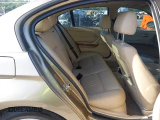 2006 BMW 3 Series 325xi with VIN WBAVD13546KV03001, listed as a IAAI auction lot 42392670 with Not provided miles and . Bid and sale history available at DreamBid. Image 8.