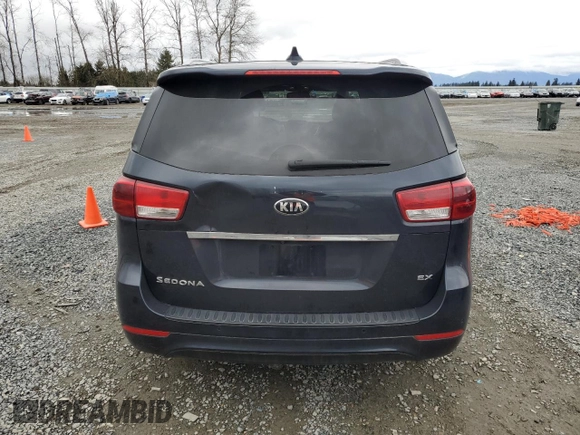 2017 Kia Sedona EX with VIN KNDMC5C11H6272334, listed as a Copart auction lot 46475915 with 205,171 mi miles and Clean Title. Bid and sale history available at carsss.com. Image 6.